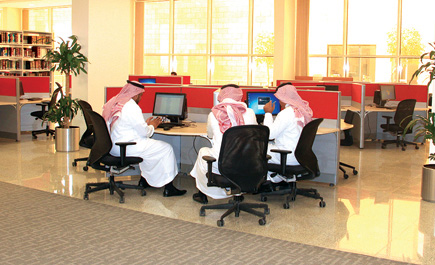 مكتبة الملك عبدالعزيز تتيح (1.7) مليون مادة معرفية 