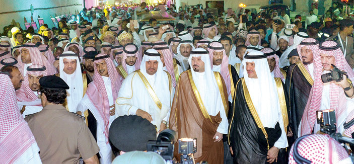 أمير منطقة مكة المكرمة افتتح مهرجان جدة التاريخية 