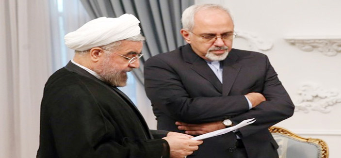 الأصوليون يهاجمون الرئيس روحاني بعد اتهامهم بالأمية والجهل 
