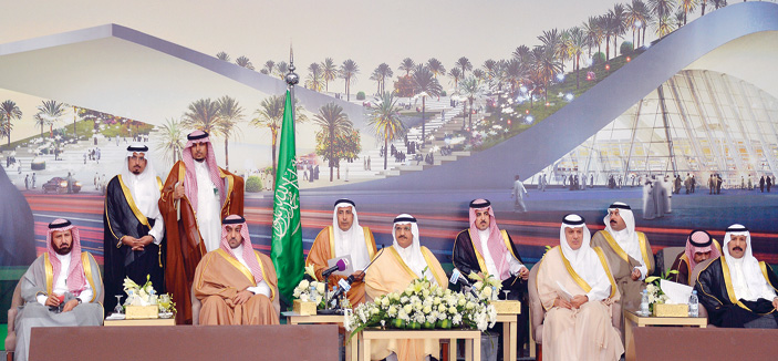 الأمير خالد بن بندر يدشن بدء التنفيذ في خمسة مواقع لمشروع قطار الرياض 
