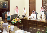 أمير مكة يستقبل اللجنة التنسيقية لمدينة الملك عبدالله الرياضية