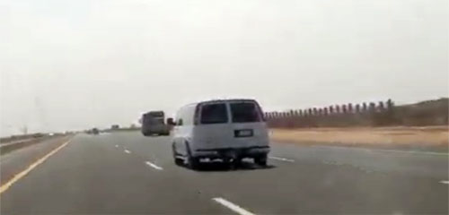 شرطة منطقة الرياض توضح بعد إيقافهما في النقطة الأمنية 