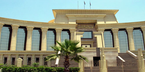 حكم بعدم دستورية حرمان مزدوجي الجنسية من الترشح في انتخابات البرلمان المصري 