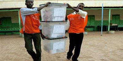 مفوضية الانتخابات السودانية: 38 % من الناخبين أدلوا بأصواتهم في الانتخابات العامة   