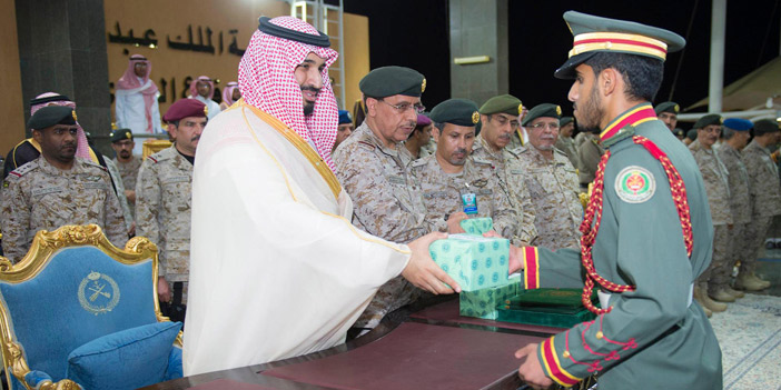 ولي ولي العهد رعى تخريج الدفعة الـ(12) لطلبة كلية الملك عبدالله للدفاع الجوي بالطائف 