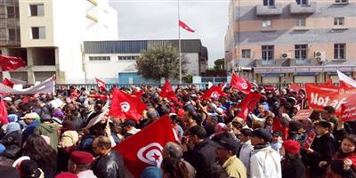 تونس: المعارضة تتمسَّك بتنظيم المسيرات.. والداخلية تُحذِّر من وجود مخطط إرهابي 