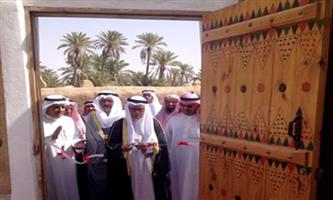 رجل الأعمال الكويتي فهد المعجل يفتتح ديوانية جدة التراثية في مسقط رأس أسرته 