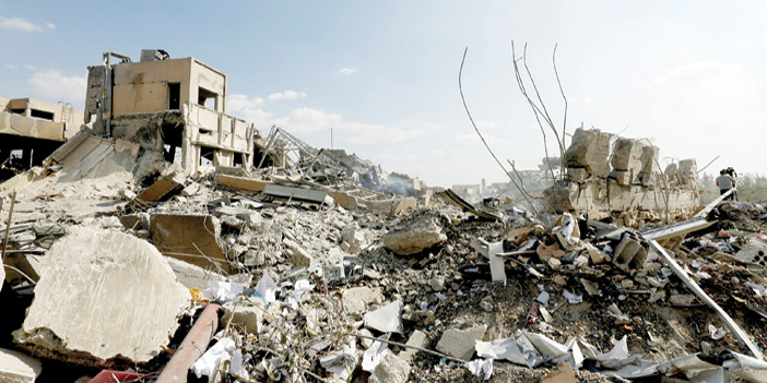  آثار الدمار الحاصل من جراء القصف المستمر على المدنيين من قبل النظام