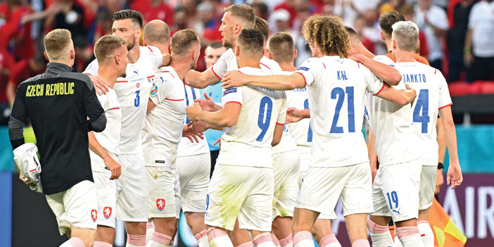 كأس أوروبا: تشيكيا إلى ربع النهائي على حساب هولندا 