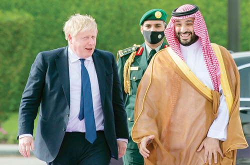 الأمير محمد بن سلمان يستقبل رئيس الوزراء البريطاني 