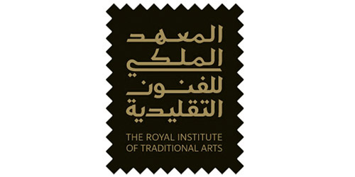 عضوية جمعية «كومولوس» للمعهد الملكي للفنون التقليدية 