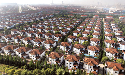 الصين: بيع منازل مقابل الثوم والبطيخ والخوخ 