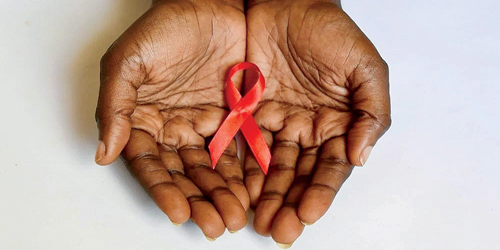 شفاء رابع شخص في العالم من «الإيدز» 