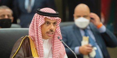 وزير الخارجية يرأس الجانب الخليجي في اجتماع الترويكا مع الصين 