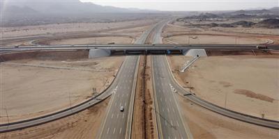 تواصل تنفيذ مشروع طريق جدة- مكة المكرمة المباشر 