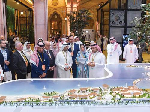 اتفاقيات بمليار ريال على هامش القمة العالمية للسياحة في الرياض 