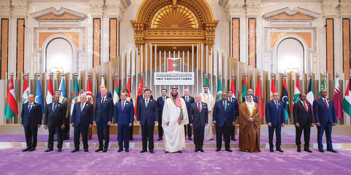 ملك البحرين يؤكد احترام سيادة الدول وخصوصيتها الثقافية والحضارية 