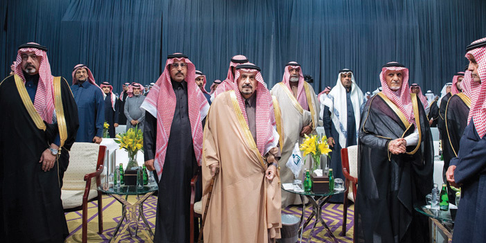 أمير منطقة الرياض يرعى حفل الزواج الجماعي لأبناء إنسان 