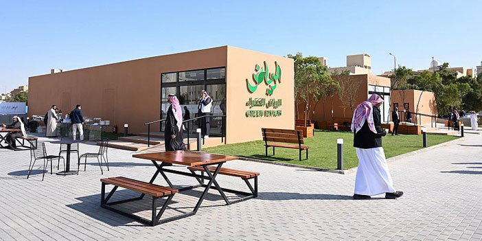 برنامج «الرياض الخضراء» يفتتح فعالية تشجير حي العزيزية 
