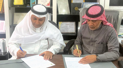 عقد تعاون بين فرع القرشي للورد الطائفي وفرع هيئة الصحفيين في مكة المكرمة 