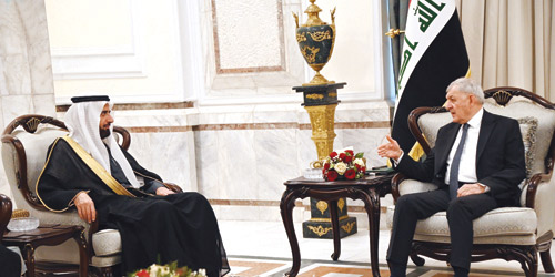 الرئيس العراقي خلال لقائه في بغداد وزير الحج والعمرة
