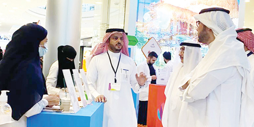 مدينة الملك سعود الطبية تقيم فعالية اليوم العالمي للسمنة 