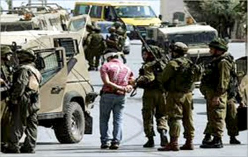 قوات الاحتلال الإسرائيلي تعتقل أربعة فلسطينيين شرق غزة 