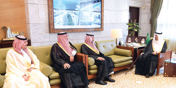 أمير منطقة الرياض مستقبلا محافظ هيئة الأمن السيبراني والرئيس التنفيذي لـ«سابك»