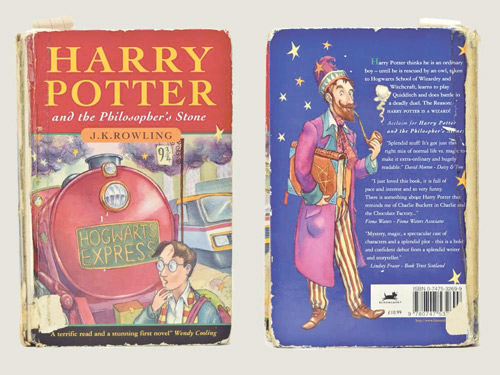 بيع نسخة من الطبعة الأولى لكتاب هاري بوتر بـ(13500) دولار 