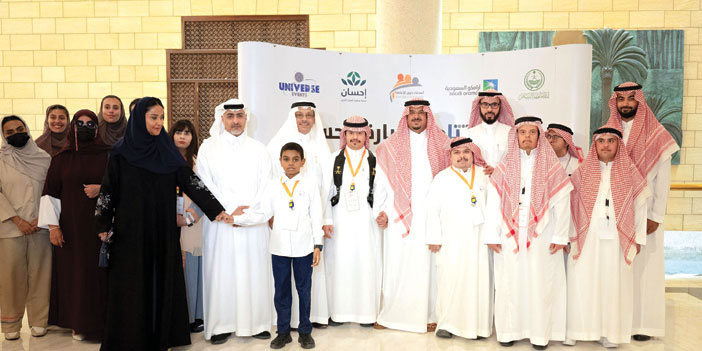 نائب أمير منطقة الرياض يدشن مبادرة «السيارة الحسية» لجمعية أصدقاء ذوي الإعاقة 