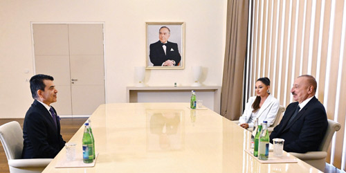 رئيس أذربيجان يلتقي المدير العام للإيسيسكو 