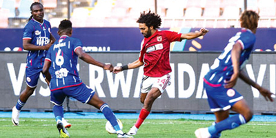 الأهلي المصري يتأهل إلى نصف نهائي بطولة الدوري الأفريقي 