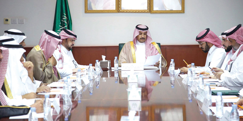 في اجتماع المجلس المحلي لتنمية وتطوير المجمعة.. ترأسه الأمير عبدالرحمن بن عبدالله 