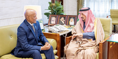 أمير منطقة الرياض يستقبل السفير الصومالي 