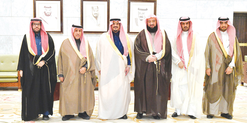 نائب أمير منطقة الرياض يستقبل الأمين العام لجمعية البر الخيرية 