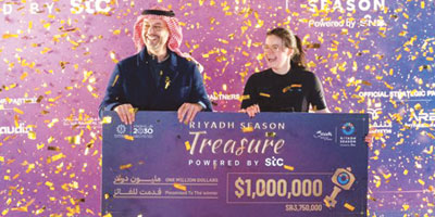 ستيفاني ويل تفوز بمليون دولار لكنز «موسم الرياض» 
