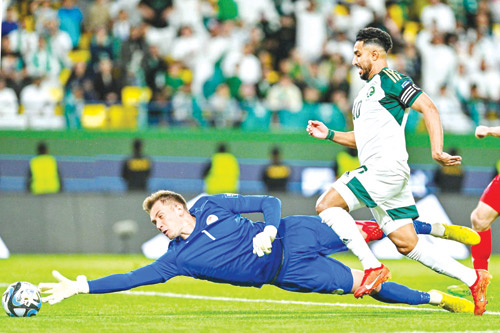  سالم الدوسري أفضل لاعب في مواجهة الأخضر وطاجيكستان