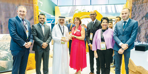 العلا تحصد جائزة أفضل جناح مستدام في سوق السفر العربي 2024 
