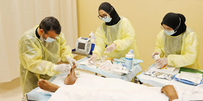 مركز علاج القدم السكرية في مستشفى الدكتور سليمان الحبيب بالقصيم ينقذ أقدام 3 مراجعين من البتر 